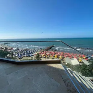 Frente Al Mar Con Vista Unica En Cartagena